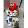 Image 1 : Masks and pumpkin bucket