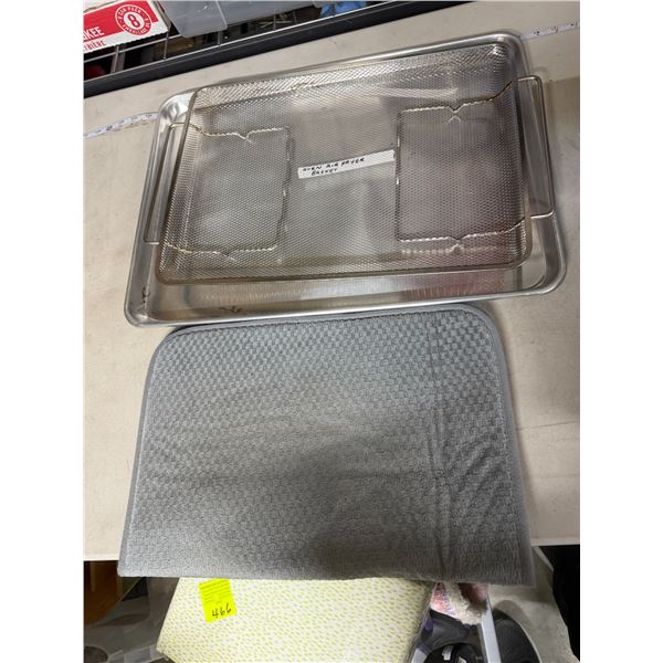 Oven air fryer basket and cookie sheet and Matt