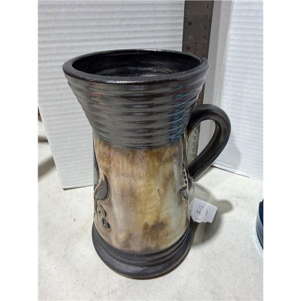 Roger GUERIN Belgium, early vase