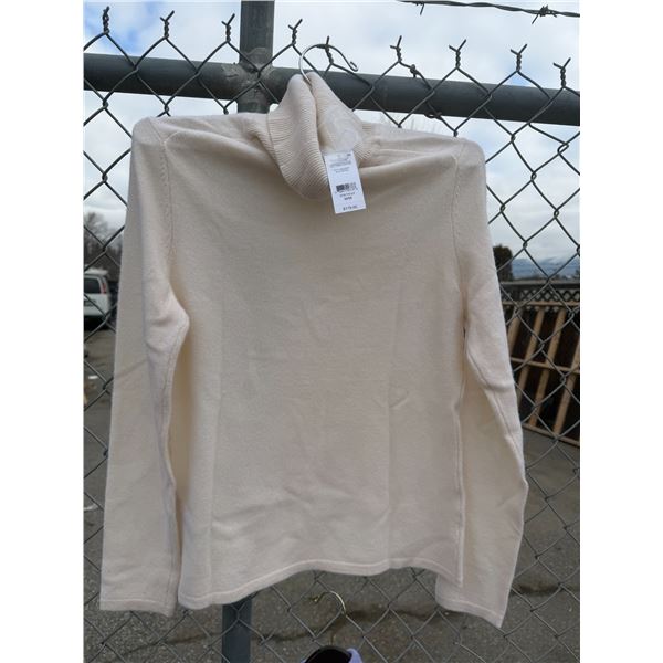 NWT, Lord and Taylor sweater size medium