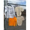 Image 1 : 4 sweaters small/medium