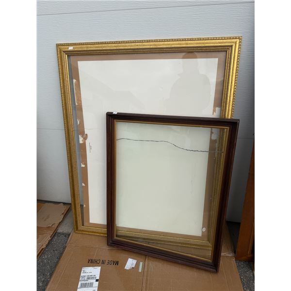 2 frames assorted size