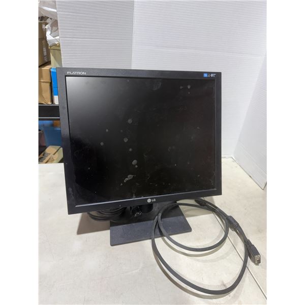 Lg " 19" monitor