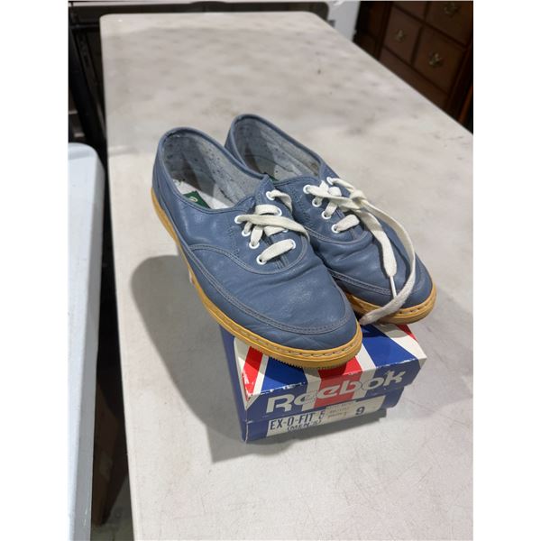 BASS shoes size 9 1/2