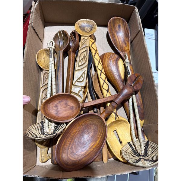 Wooden utensils