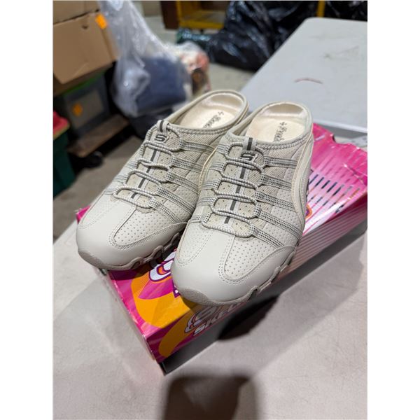 Sketcher shoes size 8.5