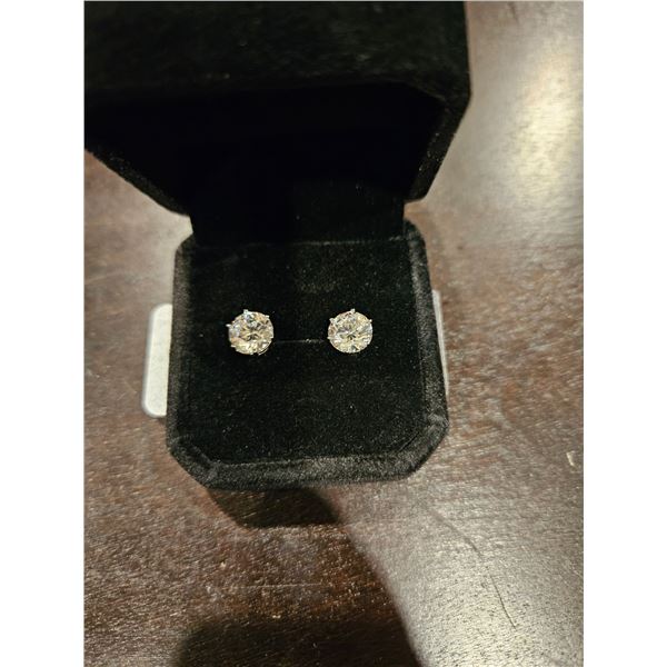 Platinum plated 2.0ct simulated diamond earrings