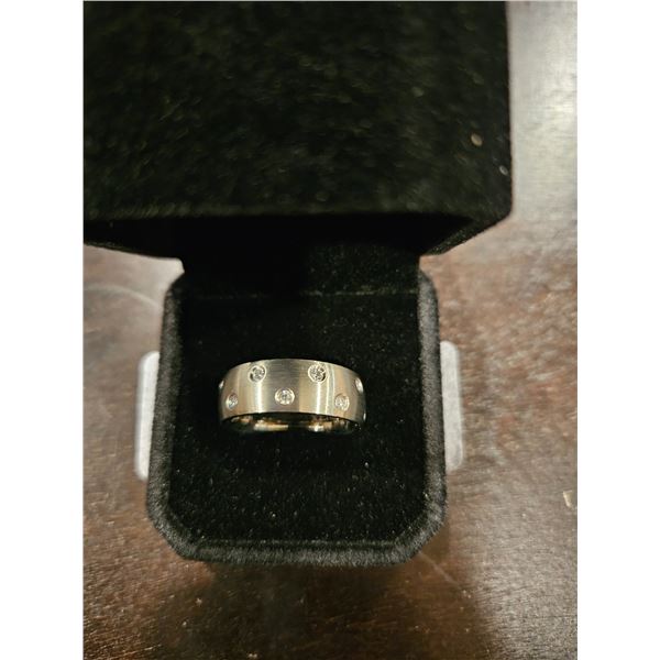 platinum plated 8.0mm simulated diamond mens ring- size 10