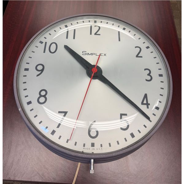 SIMPLEX WALL CLOCK, ELECTRIC