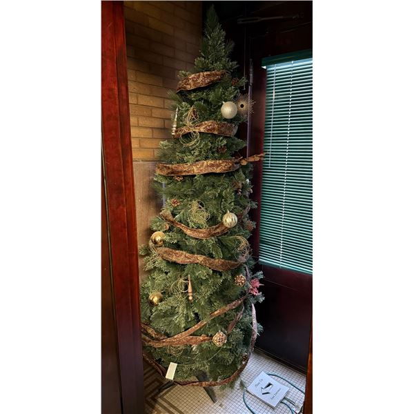 DECORATED ARTIFICIAL CHRISTMAS TREE