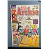 Image 1 : Life with Archie #268 Comic (Sept 1986, Archie) Two Girlfriends Juggle