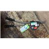 Image 2 : GROUP LOT 24" WESTWARD TORQUE WRENCH AND BIG DADDY RIVETER