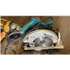 Image 4 : GROUP LOT. MAKITA 5007N SAW, MASTERCRAFT 1/2" CORDED IMPACT WRENCH, DEWALT DW130D 1/2" VSR DRILL,