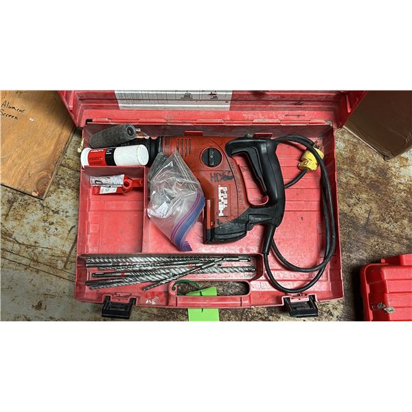 HILTI HAMMER DRILL TE6-S WITH BITS