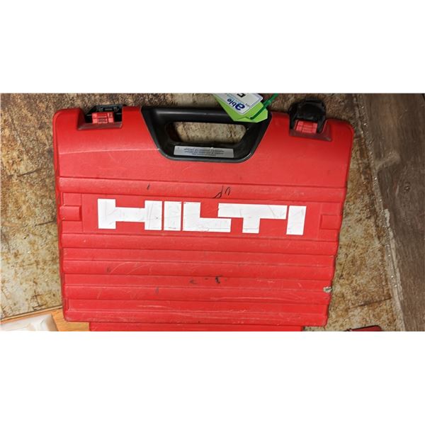 HILTI CONCRETE NAIL GUN/POWDER ACTUATED TOOL DX5.
