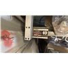 Image 4 : KING 14" WOOD BAND SAW KC-1433FXR ON WHEELS WITH FENCE