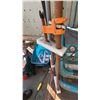 Image 3 : GROUP LOT SHOVELS, LOAD BARS, MAGNET SWEEPERS, GARDEN RAKE, BAR CLAMPS.