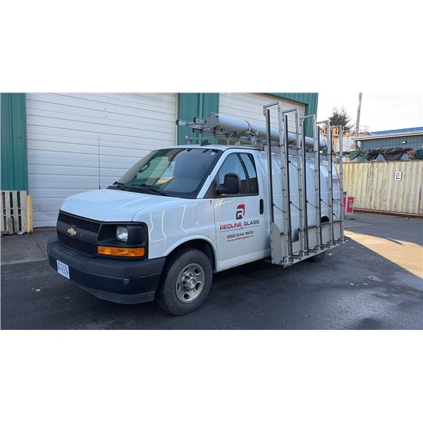 2017 CHEVROLET EXPRESS 3DR CARGO VAN, WHITE, VIN 1GCWGAFF9H1141260,