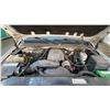Image 14 : 2004 GMC SIERRA 2DR PU, WHITE, VIN 1GTGC24U84Z128728,