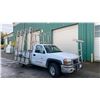 Image 2 : 2004 GMC SIERRA 2DR PU, WHITE, VIN 1GTGC24U84Z128728,