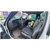 Image 8 : 2004 GMC SIERRA 2DR PU, WHITE, VIN 1GTGC24U84Z128728,