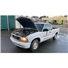 Image 2 : 2003 GMC SONOMA SLS, 2DR EXT CAB PU, WHITE, VIN 1GTCS19X238255820,