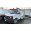 Image 1 : 2017 CHEVROLET EXPRESS 3DR CARGO VAN, WHITE, VIN 1GCWGAFFXH1348918,