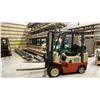 Image 2 : NISSAN PROPANE FORKLIFT, OPTIMUM 50 MODEL CPJ02A25PV, 4650 LB CAPACITY. HOURS READ 7082,