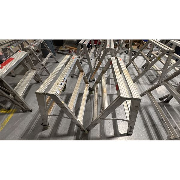 PAIR OF 3' HIGH TRIGGERS, STEPLADDERS