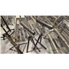 Image 5 : GROUP LOT OF 8 ROLLING/RUN OFF SUPPORTS