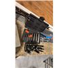 Image 2 : GROUP OF CENTER PUNCHES AND BOLT REMOVERS PLUS PART SETS OF TAPS AND DIES