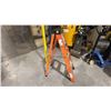 Image 1 : 4' FIBREGLASS STEP LADDER