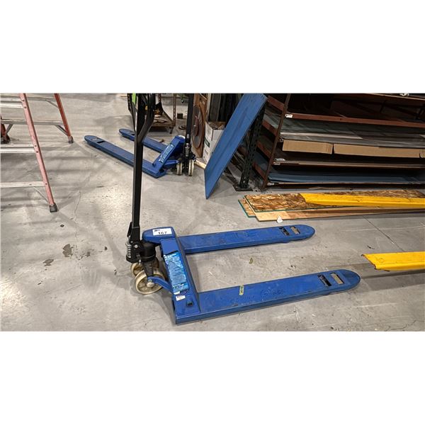 PALLET DOLLY *PICK UP LAST DAY 3PM*