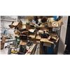 Image 2 : SHELF LOT OF 24' ALUMINUM EXTRUSIONS