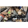 Image 3 : SHELF LOT OF 24' ALUMINUM EXTRUSIONS