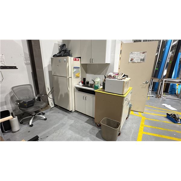 CREAM COLOR 33" BEER FRIDGE, MICROWAVE, COFFEE MAKER, KITCHEN SUPPLIES AND ROLLING KITCHEN CABINET