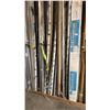Image 7 : LARGE GROUP OF ALUMINUM EXTRUSIONS LEANING ON WALL IN BAY 1. INC WALL DIVIDING HARDWARE WHICH