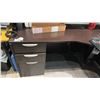 Image 2 : 2 66"X66" CORNER DESKS WITH OVERHEAD HUTCHES, 2 DRAWER PEDESTALS, SMALL BOOKCASE, STATIONARY TABLE,