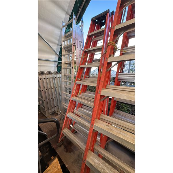 8' ALLRIGHT FIBERGLASS STEP LADDER