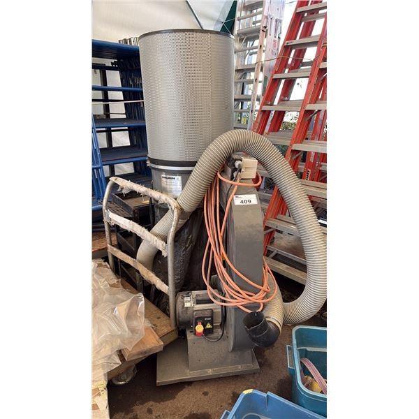 MAGNUM INDUSTRIES. 4" DUST COLLECTOR. 2 HP. 220 VOLT. MODEL M1-11350