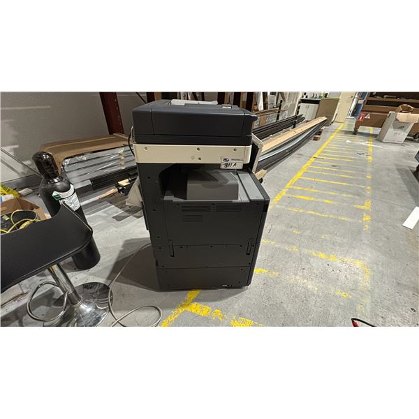 KONICA MINOLTA BIZHUB C224E COLOR MULTI FUNCTION PRINTER. APPROX 140,500 COPIES, REGULARLY SERVICED