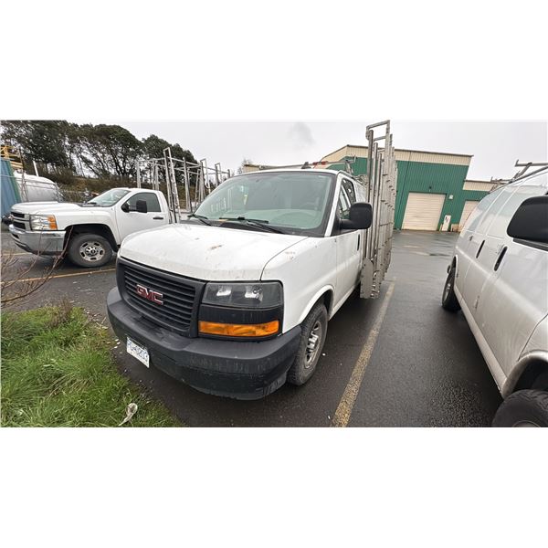 2018 GMC SAVANA G2500, 3DR CARGO VAN, WHITE, VIN 1GTW7AFP9J1229630,