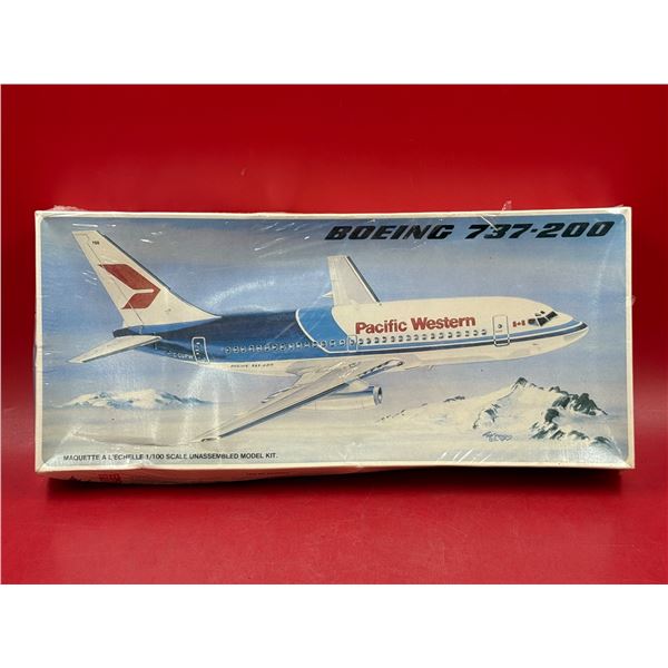 Sealed Pacific Western Boeing 737-200 Model Kit