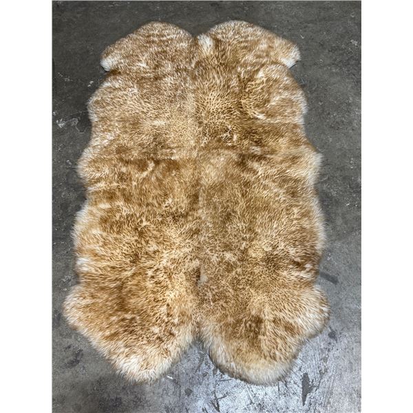 Auskin Sheepskin Rug