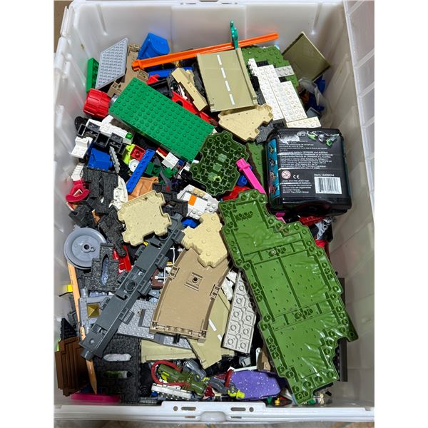 Lot of Assorted Lego