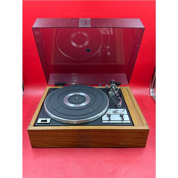 Pro-Linear AT-1600 Tunrtable