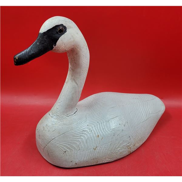 VTG Hand Carved Wooden Swan Decoy