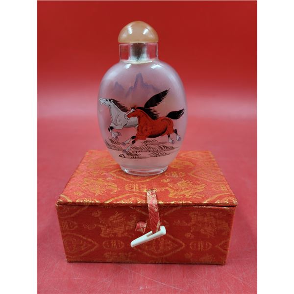Chinese Reverse-Painted Horse Glass Snuff Bottle