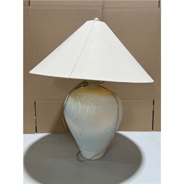 Vintage Blush Color Table Lamp