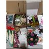 Image 5 : Assorted Christmas Decorations